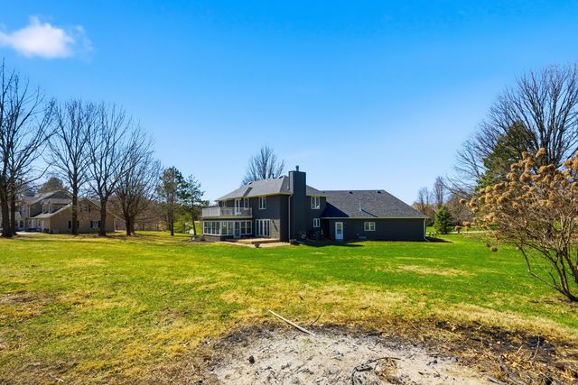 25 Timber Ridge Drive, Coal Valley, IL 61240