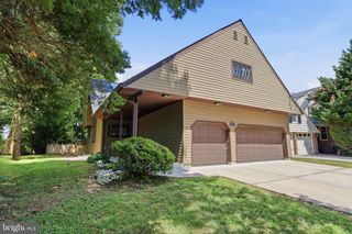 319 OAKLAWN AVE, Oaklyn, NJ 08107