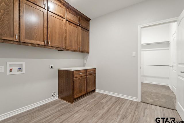 17420 CR 479, Lindale, TX 75771