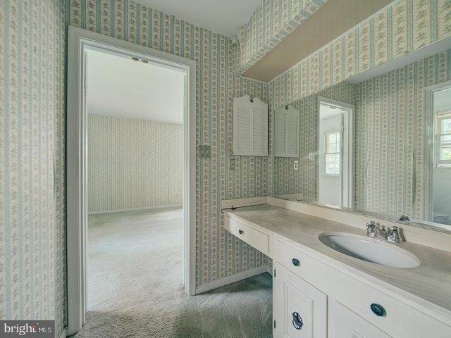 15313 BASSWOOD CT, Rockville, MD 20853