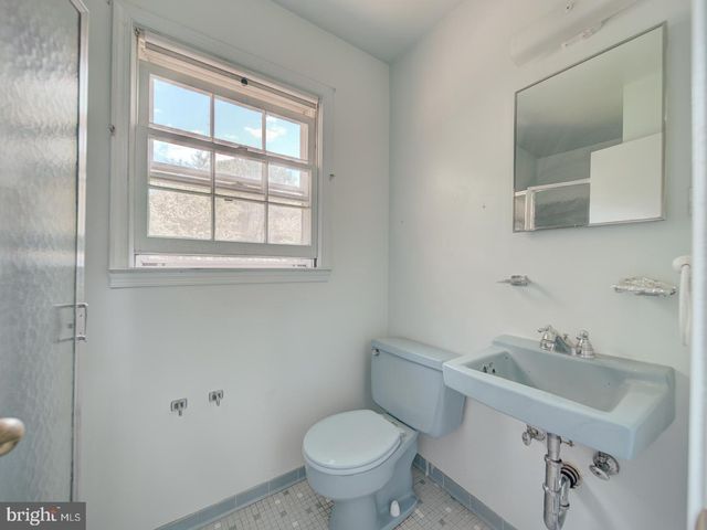 15313 BASSWOOD CT, Rockville, MD 20853