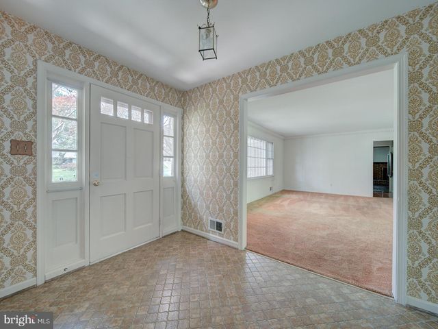 15313 BASSWOOD CT, Rockville, MD 20853