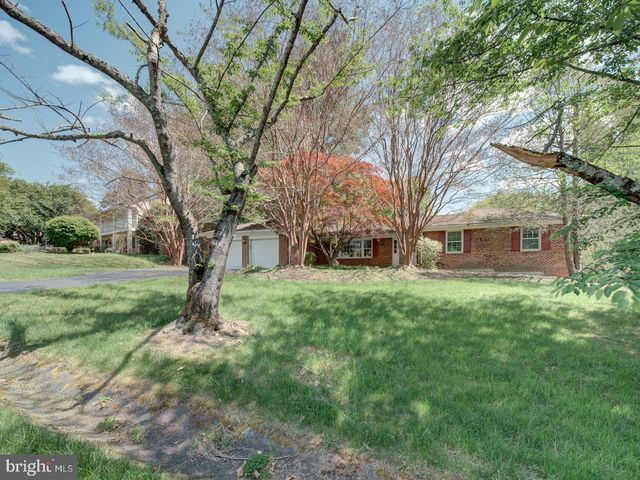 15313 BASSWOOD CT, Rockville, MD 20853