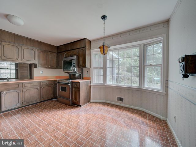 15313 BASSWOOD CT, Rockville, MD 20853