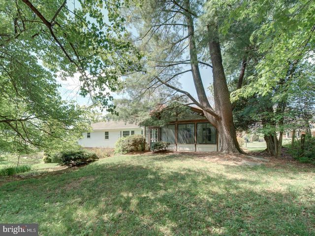 15313 BASSWOOD CT, Rockville, MD 20853