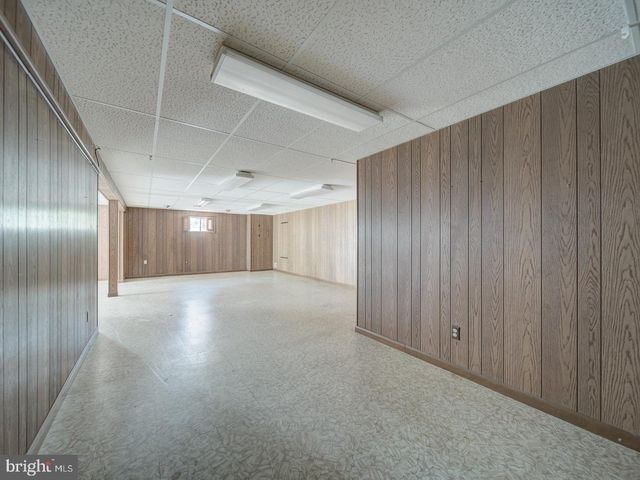 15313 BASSWOOD CT, Rockville, MD 20853