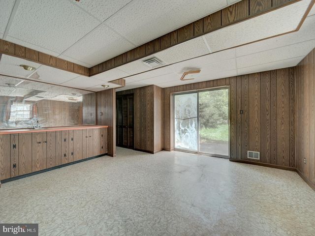 15313 BASSWOOD CT, Rockville, MD 20853