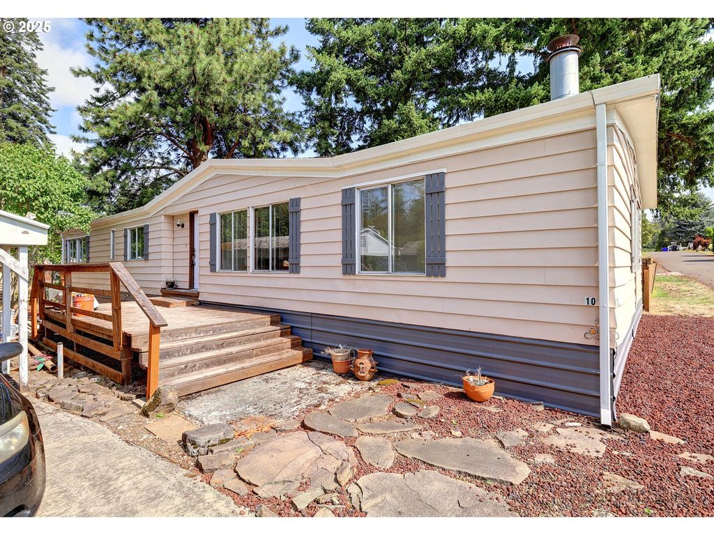 36451 S SAWTELL Rd 10, Molalla, OR 97038