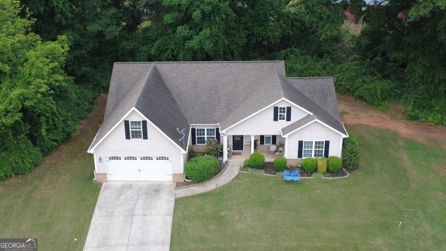 172 Village Pass, Statham, GA 30666