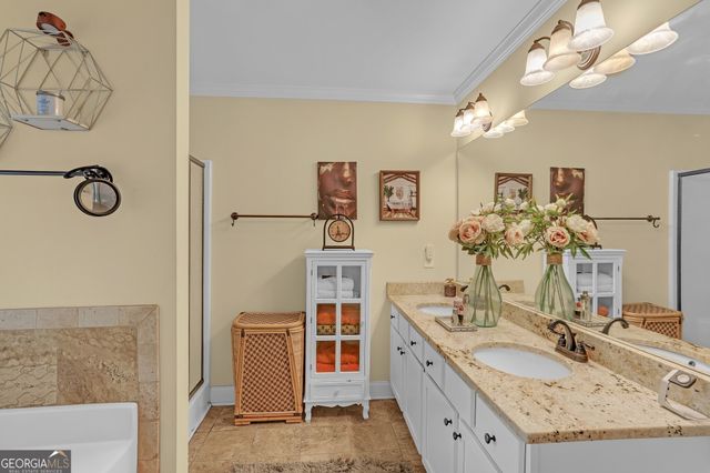 172 Village Pass, Statham, GA 30666