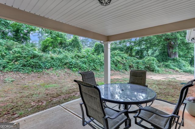 172 Village Pass, Statham, GA 30666