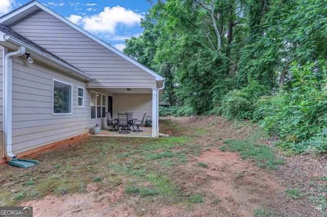 172 Village Pass, Statham, GA 30666