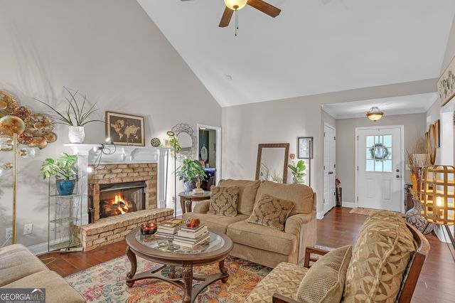 172 Village Pass, Statham, GA 30666