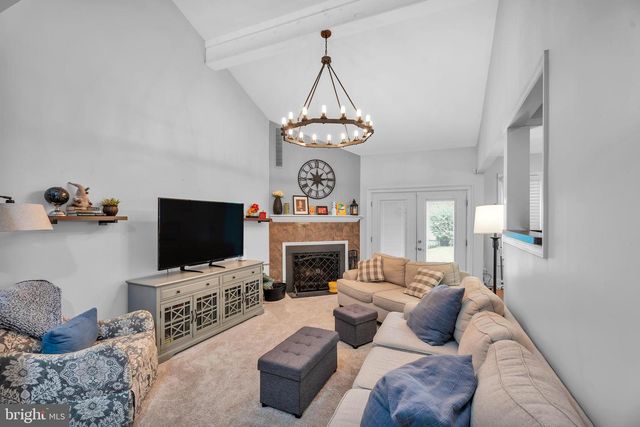 248 UXBRIDGE, Cherry Hill, NJ 08034
