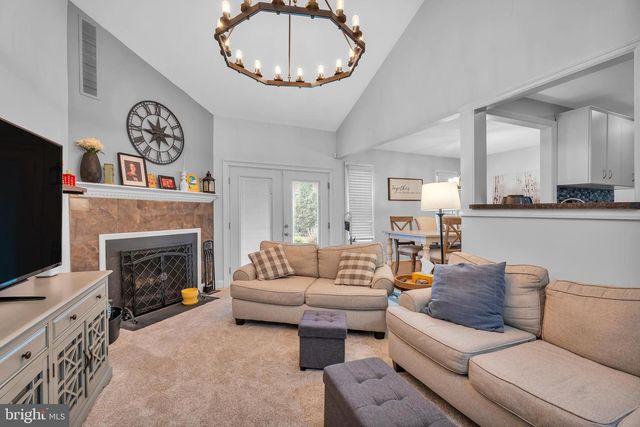 248 UXBRIDGE, Cherry Hill, NJ 08034