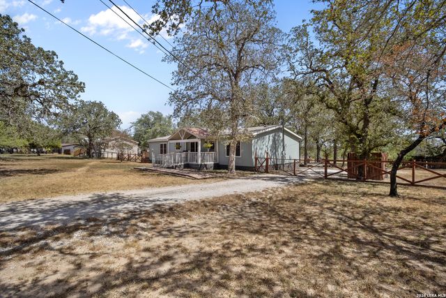 170 Savannah Grove, Von Ormy, TX 78073