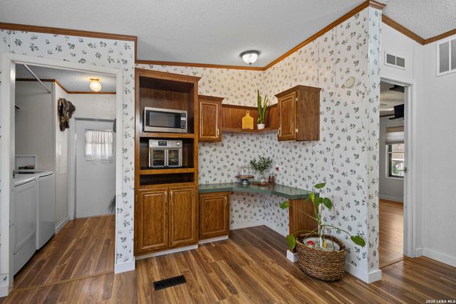170 Savannah Grove, Von Ormy, TX 78073