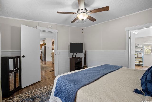 170 Savannah Grove, Von Ormy, TX 78073