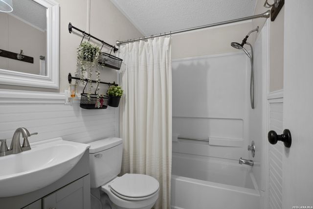 170 Savannah Grove, Von Ormy, TX 78073