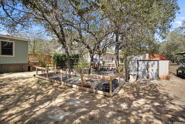 170 Savannah Grove, Von Ormy, TX 78073