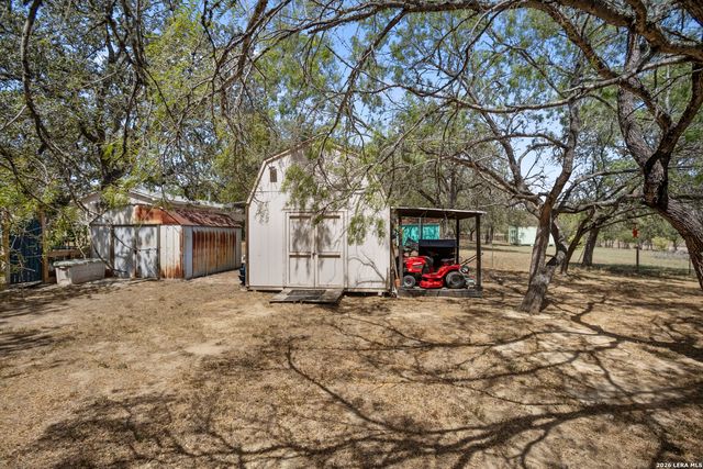 170 Savannah Grove, Von Ormy, TX 78073