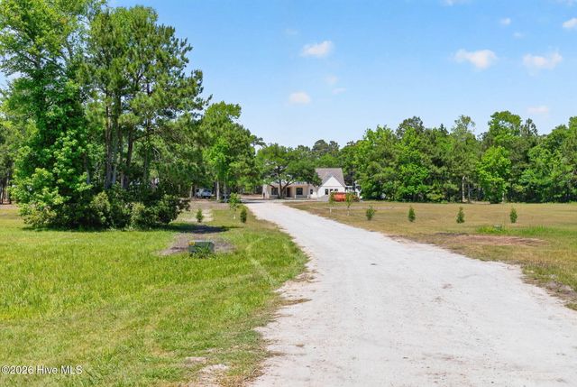 1832 Oak Harbour Drive SW, Ocean Isle Beach, NC 28469