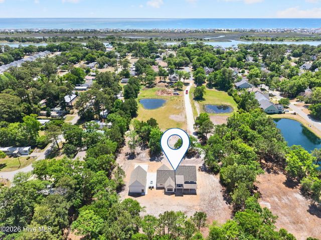 1832 Oak Harbour Drive SW, Ocean Isle Beach, NC 28469