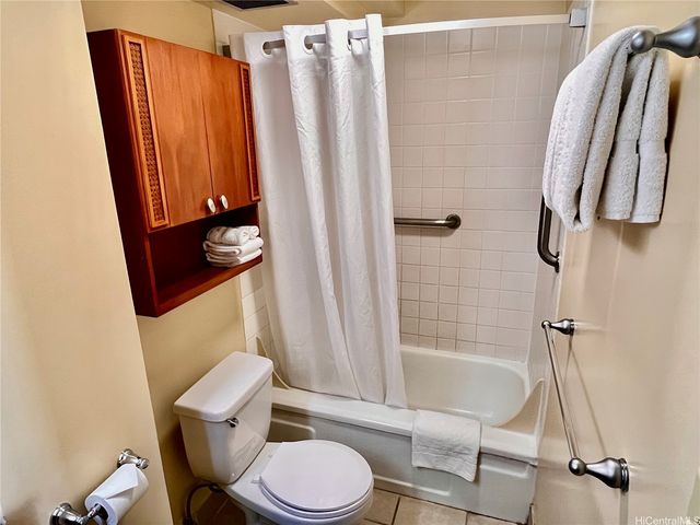 2427 Kuhio Avenue 2207, Honolulu, HI 96815