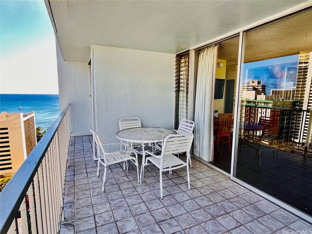 2427 Kuhio Avenue 2207, Honolulu, HI 96815