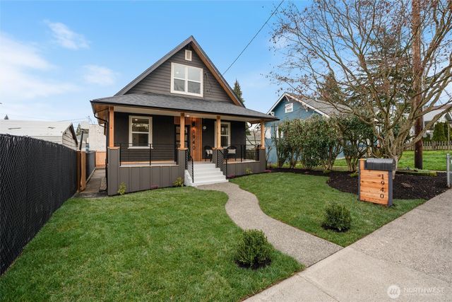 1940 5th Street, Bremerton, WA 98337