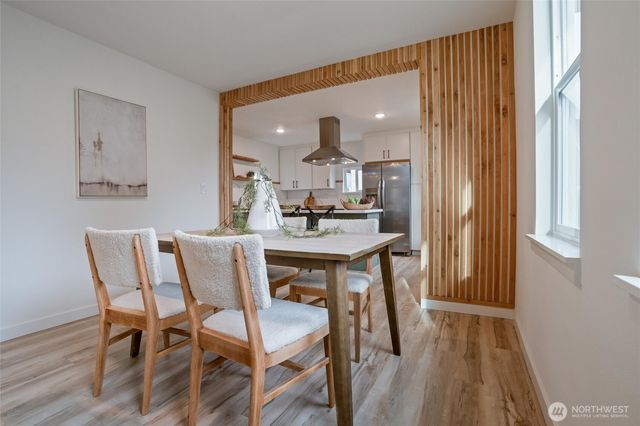 1940 5th Street, Bremerton, WA 98337