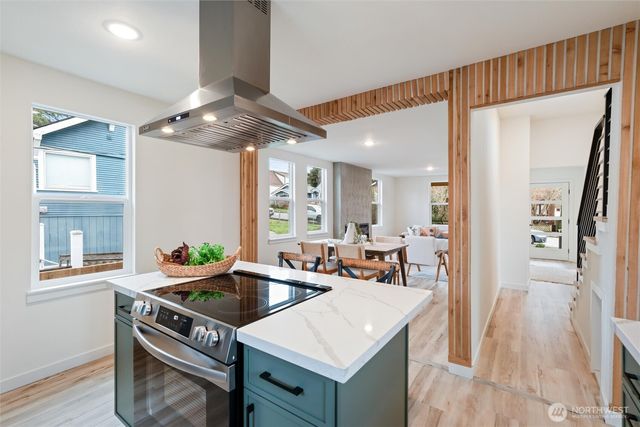 1940 5th Street, Bremerton, WA 98337