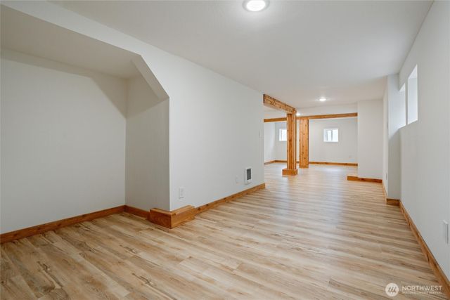 1940 5th Street, Bremerton, WA 98337