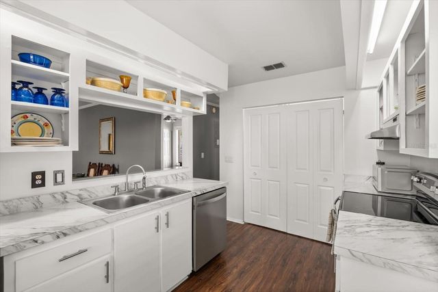 337 KIRKCALDY DRIVE, Winter Springs, FL 32708