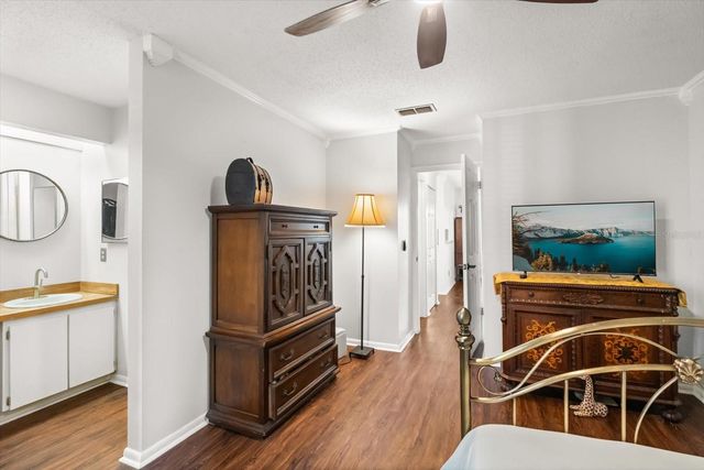 337 KIRKCALDY DRIVE, Winter Springs, FL 32708