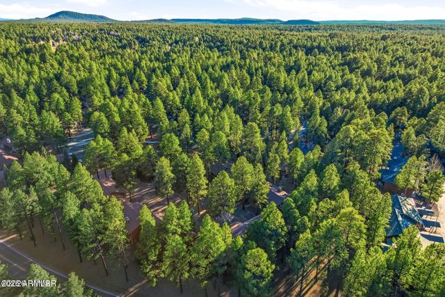 2582 MUSTANG Circle A9, Pinetop, AZ 85935