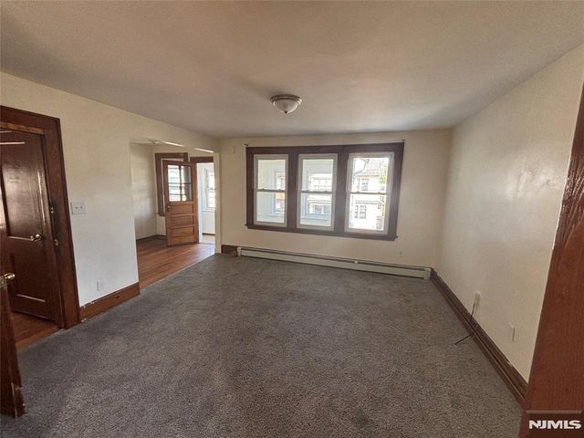 271 Vermont Avenue, Irvington, NJ 07111