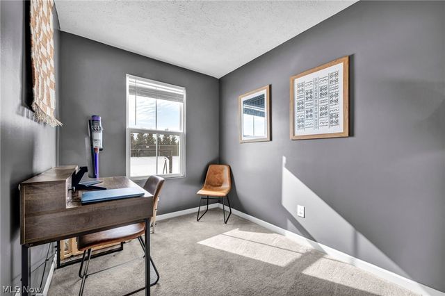 2688 Himelrigh Boulevard, Barberton, OH 44203