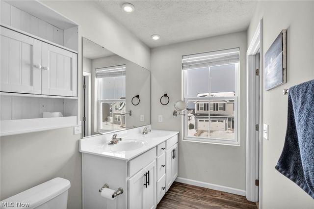 2688 Himelrigh Boulevard, Barberton, OH 44203