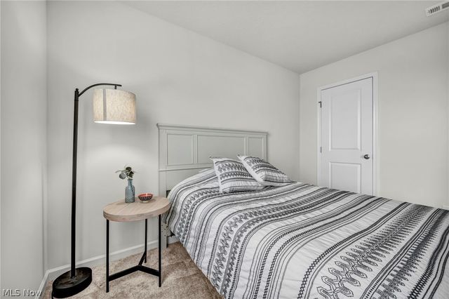 2688 Himelrigh Boulevard, Barberton, OH 44203