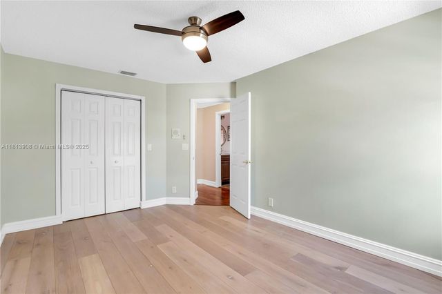 1020 NW 184th Ter, Pembroke Pines, FL 33029