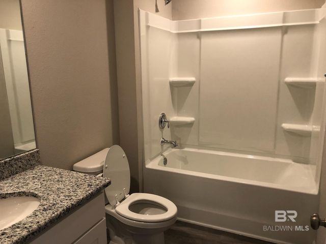 10449 Ruffian Route, Daphne, AL 36526