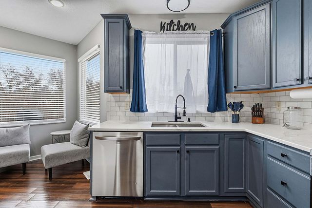 8272 Woodstream Drive, Canal Winchester, OH 43110