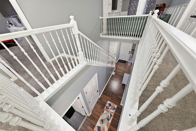 8272 Woodstream Drive, Canal Winchester, OH 43110