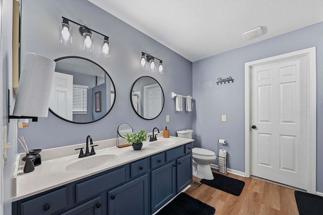 8272 Woodstream Drive, Canal Winchester, OH 43110