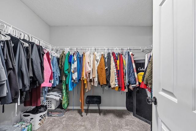 8272 Woodstream Drive, Canal Winchester, OH 43110