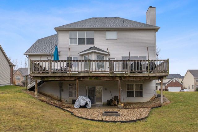 8272 Woodstream Drive, Canal Winchester, OH 43110