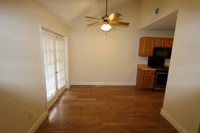 9638 Cleveland Bay Court, Houston, TX 77065