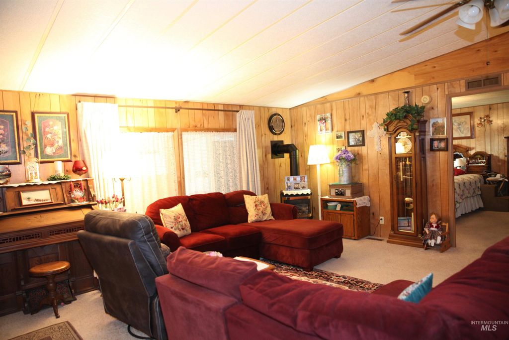 910 Moonglow Road Space #72, Buhl, ID 83316 photo 3