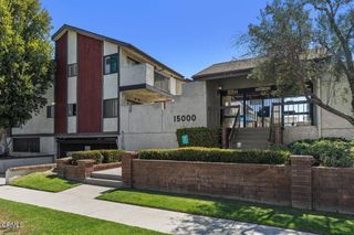 15000 Halldale Avenue 212, Gardena, CA 90247